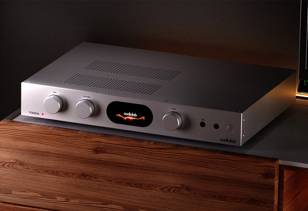 Audiolab 7000A 內部重型環形變壓器